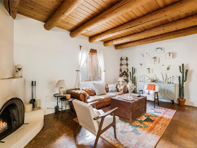 Apartment for sale in Santa Fe, New Mexico