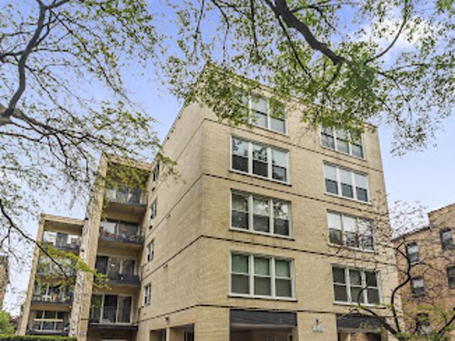 Apartment for sale in Evanston Apartment for sale in Evanston