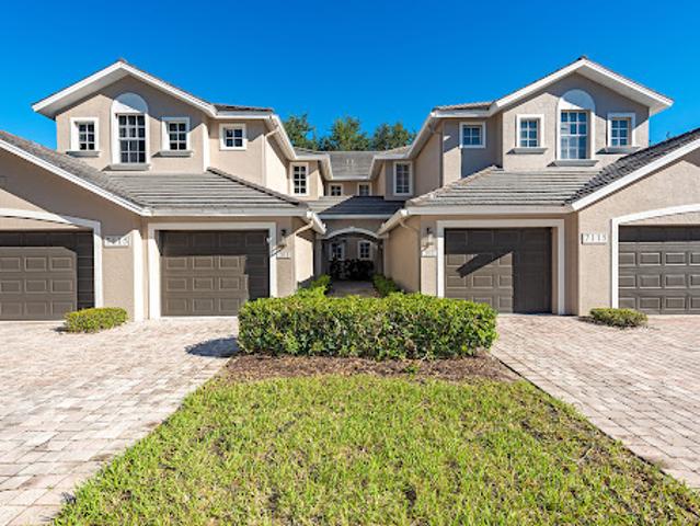 Apartment for sale in Naples, Florida