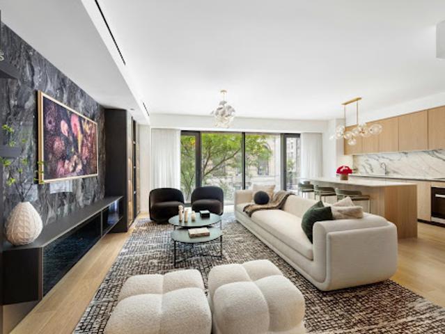 Apartment for sale in Arverne, New York