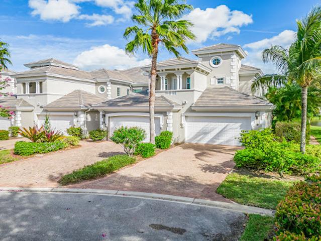 Apartment for sale in Naples, Florida