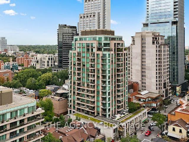 Apartment for sale in Woburn, Ontario
