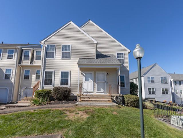 Apartment for sale in North Branford, South Central Connecticut Planning Region