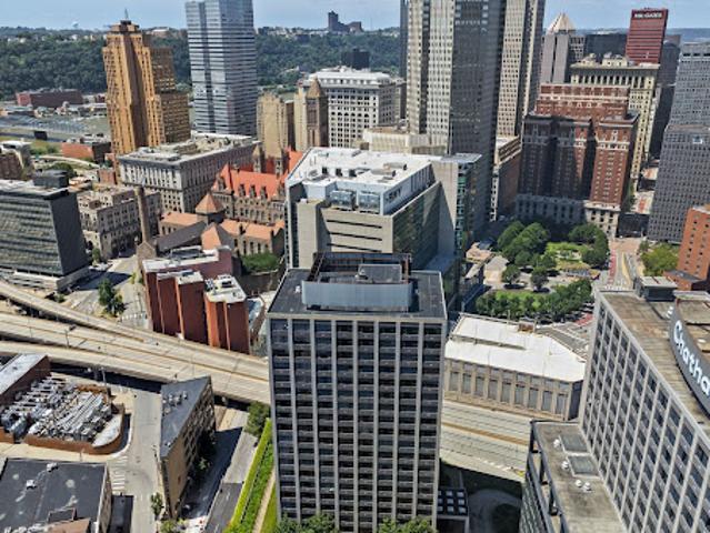 Apartment for sale in Pittsburg, Pennsylvania