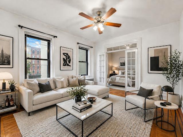 Apartment for sale in Arverne, New York