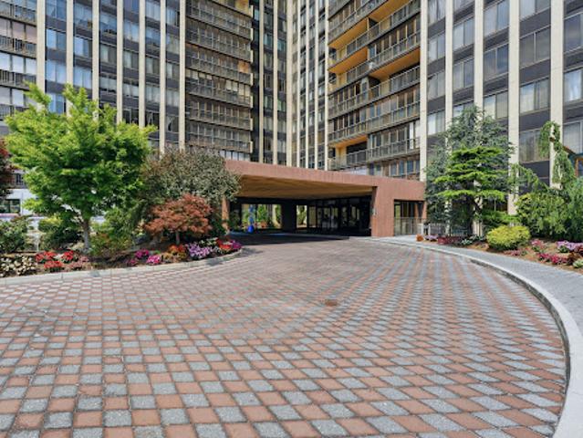 Apartment for sale in Cliffside Park, New Jersey
