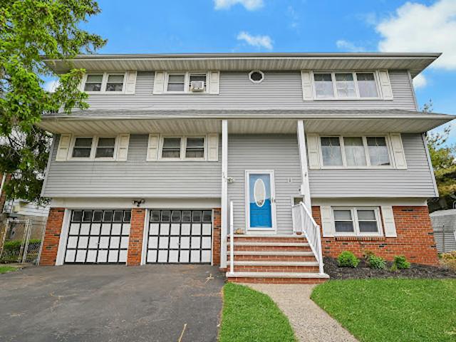Apartment for sale in South Hackensack, New Jersey
