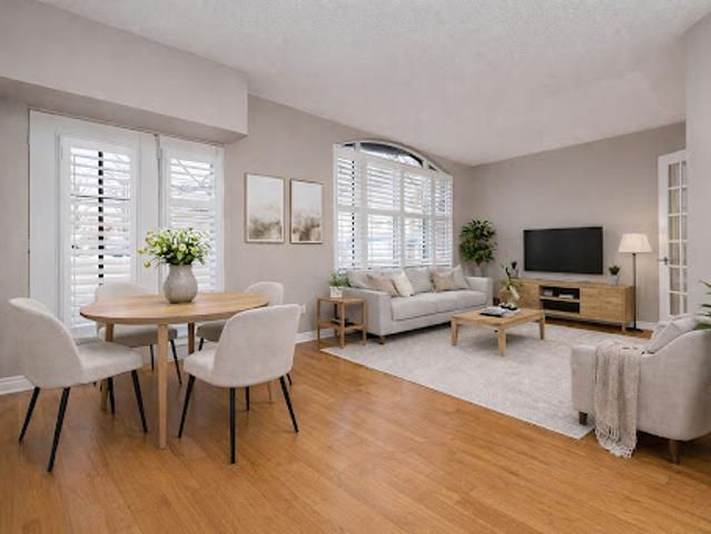 Apartment for sale in Woburn, Ontario