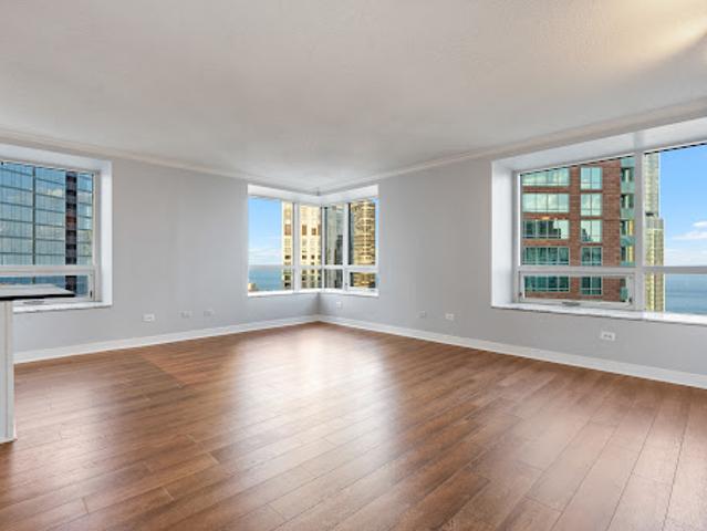Apartment for sale in Chicago Park, Illinois