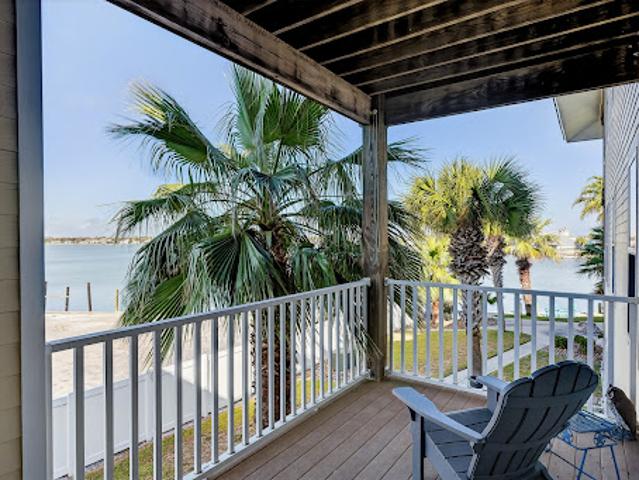 Apartment for sale in Rockport, Texas