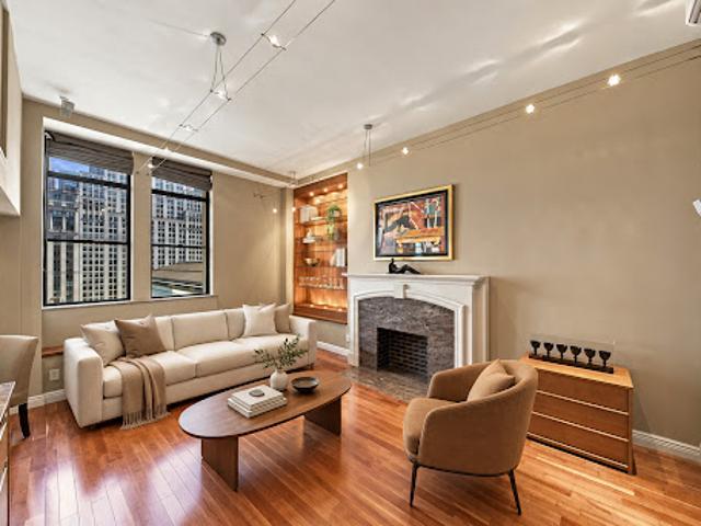 Apartment for sale in Arverne, New York