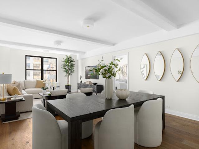 Apartment for sale in Arverne, New York