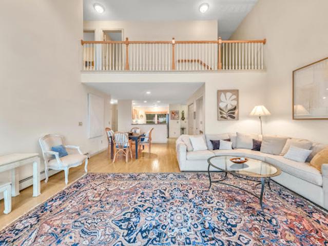 Apartment for sale in Waldo, Maine