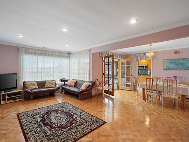 Apartment for sale in Santa Monica Apartment for sale in Santa Monica