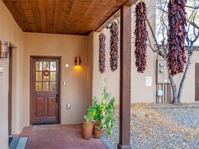 Apartment for sale in Santa Fe, New Mexico