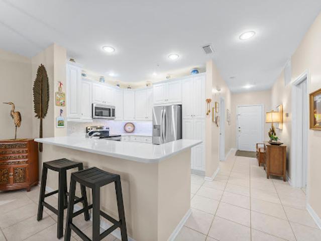 Apartment for sale in Bonita Springs, Florida