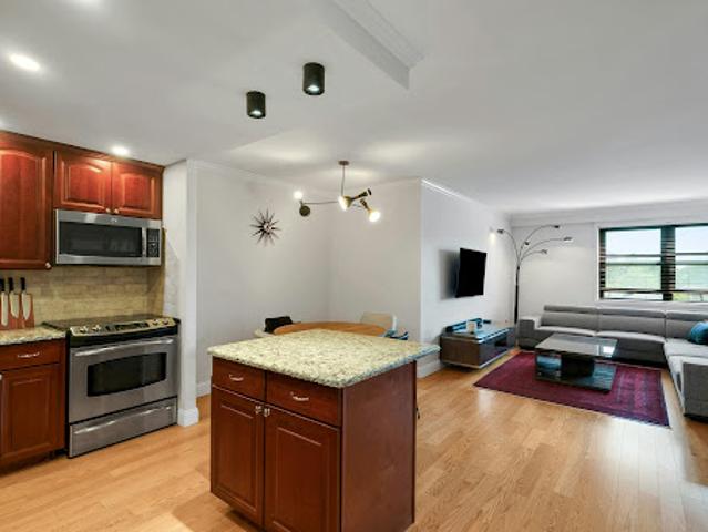 Apartment for sale in Hudson, New Jersey