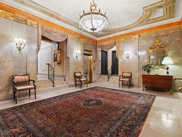 Apartment for sale in Gibsonton, Maryland