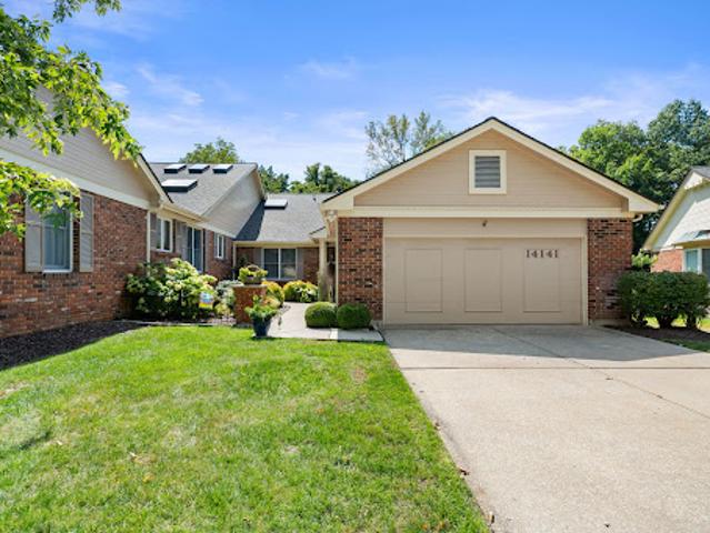 Apartment for sale in Chesterfield, Missouri