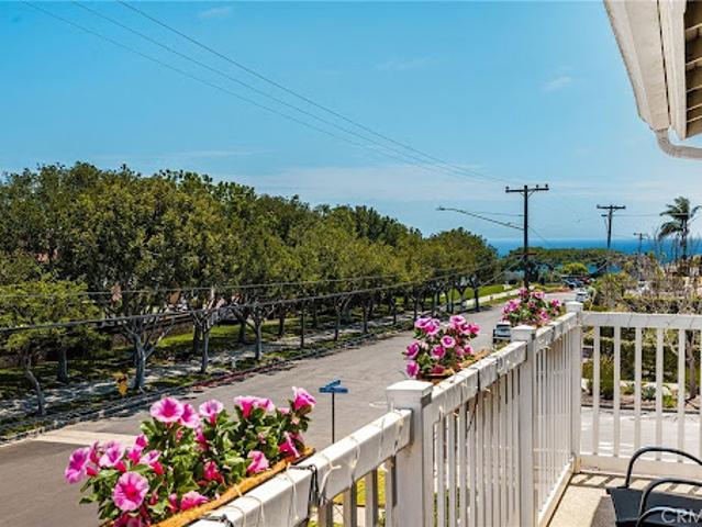 Apartment for sale in Capistrano Beach, California
