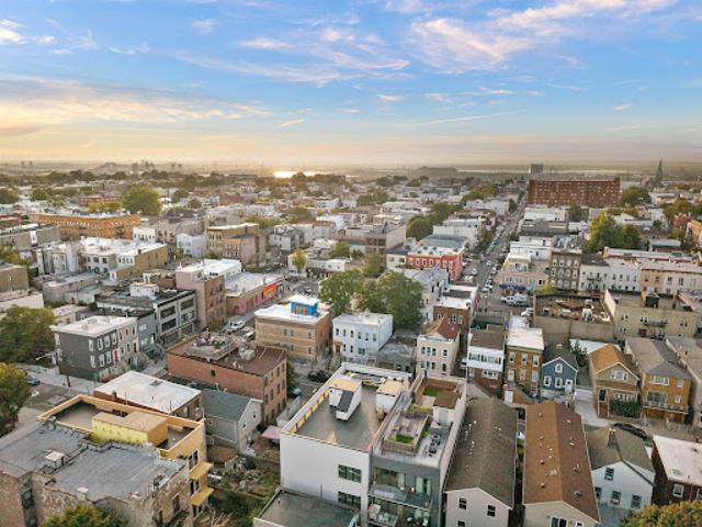 Apartment for sale in Hudson, New Jersey