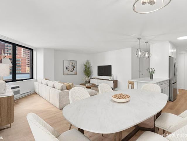 Apartment for sale in New York, Arverne