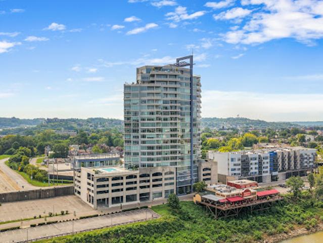 Apartment for sale in Campbell, Kentucky