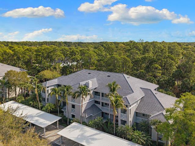 Apartment for sale in Naples, Florida