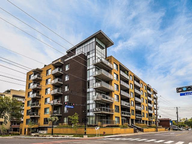 Apartment for sale in Dorval, Quebec