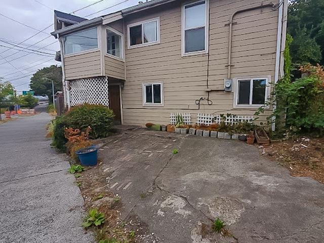 Apartment for sale in Seattle, Washington