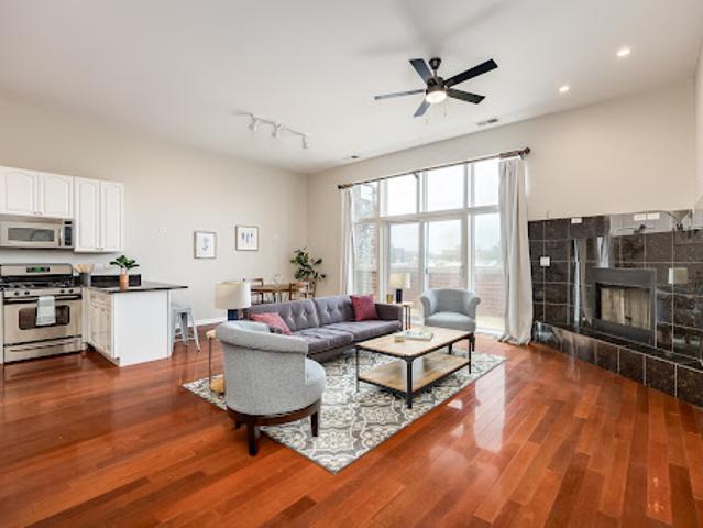 Apartment for sale in Chicago Park, Illinois