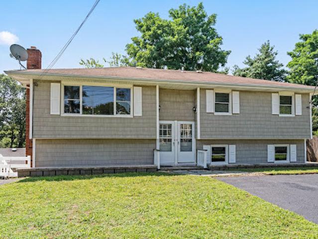 Apartment for sale in East Northport