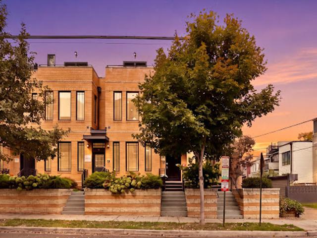 Apartment for sale in Washington