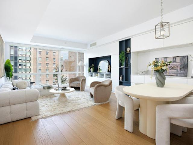 Apartment for sale in Arverne, New York