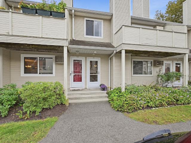 Apartment for sale in New Milford, Western Connecticut Planning Region