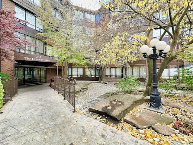 Apartment for sale in Woburn, Ontario