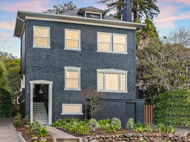 Apartment for sale in Berkeley