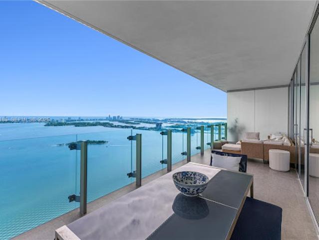Apartment for sale in Miami, Florida