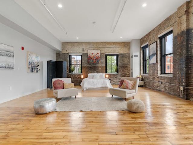 Apartment for sale in Boston, Massachusetts