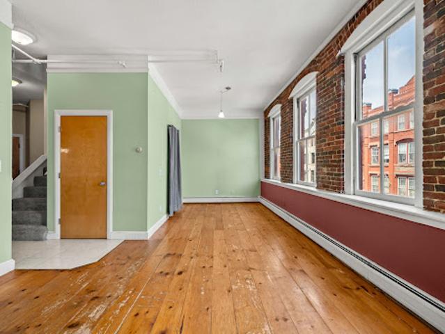 Apartment for sale in Haverhill, Massachusetts