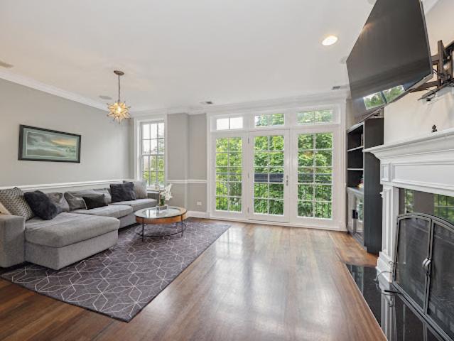 Apartment for sale in Chicago Park, Illinois