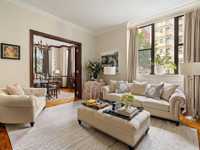 Apartment for sale in New York, Arverne