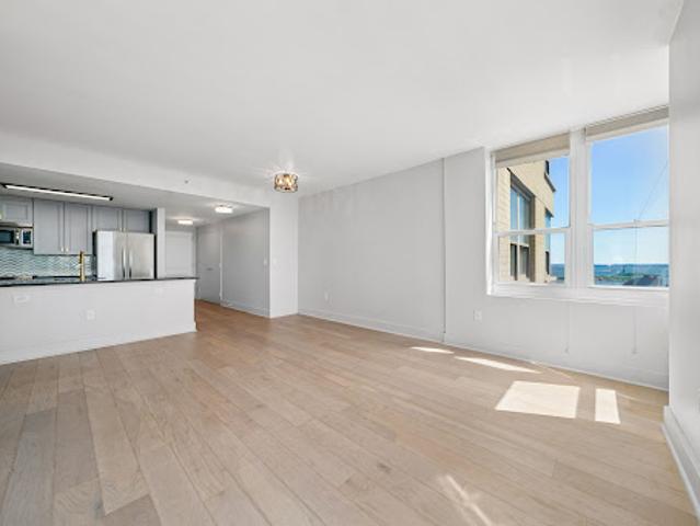 Apartment for sale in Hudson, New Jersey