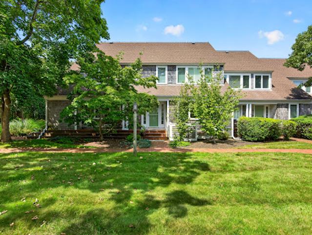 Apartment for sale in Brewster, Massachusetts