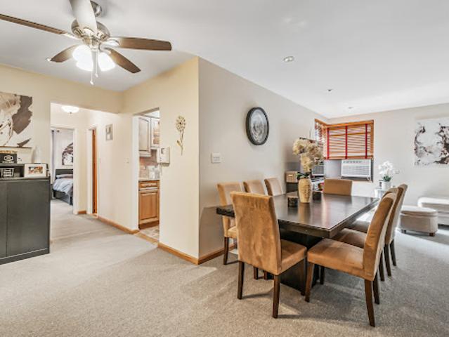 Apartment for sale in Queens, Arverne