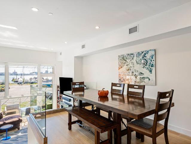 Apartment for sale in Boston, Massachusetts