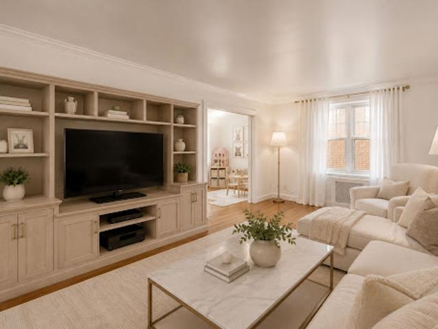 Apartment for sale in Queens, Arverne