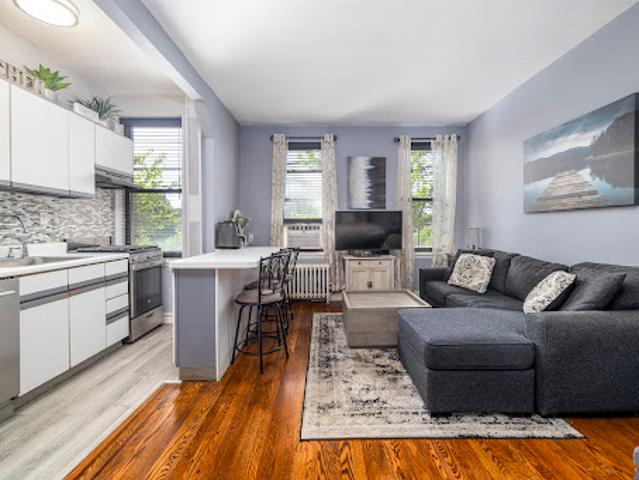 Apartment for sale in Rockville Centre Apartment for sale in Rockville Centre