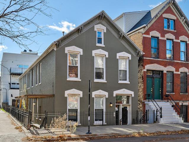 Apartment for sale in Chicago Park, Illinois