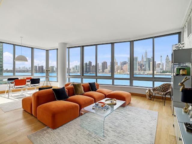 Apartment for sale in Queens County, New York